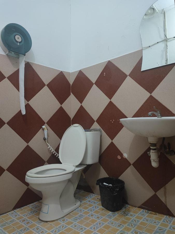 Vernice Backpacker Hostel Vientiane Cameră foto