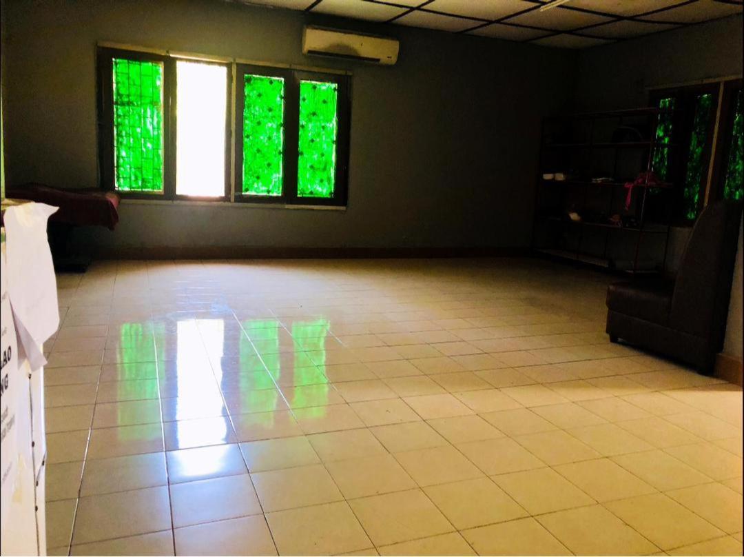 Vernice Backpacker Hostel Vientiane Exterior foto