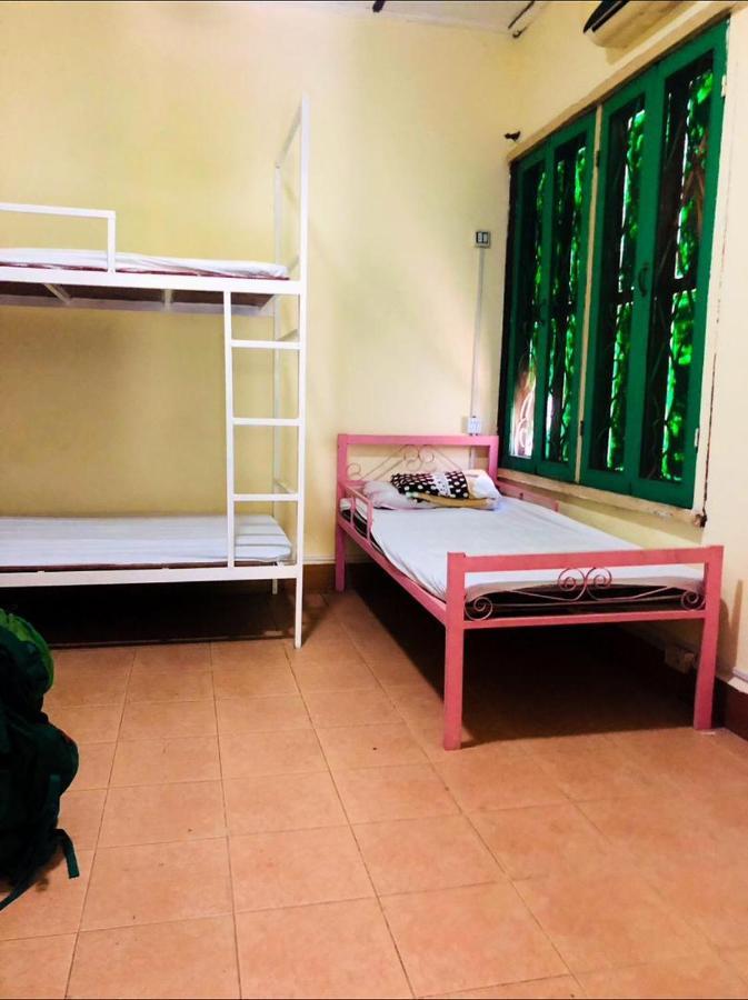 Vernice Backpacker Hostel Vientiane Exterior foto