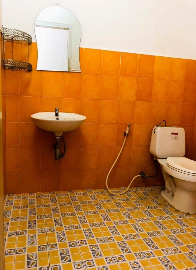 Vernice Backpacker Hostel Vientiane Exterior foto
